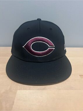 University Of Chicago The Game Fitted Cap Size Large